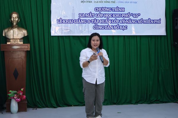 Công dân số bạc - lớp kỹ năng số