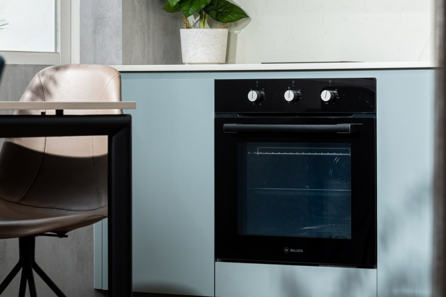 Lò nướng Malloca MOV-726MC giúp nâng tầm trải nghiệm nấu nướng gia đình bạn