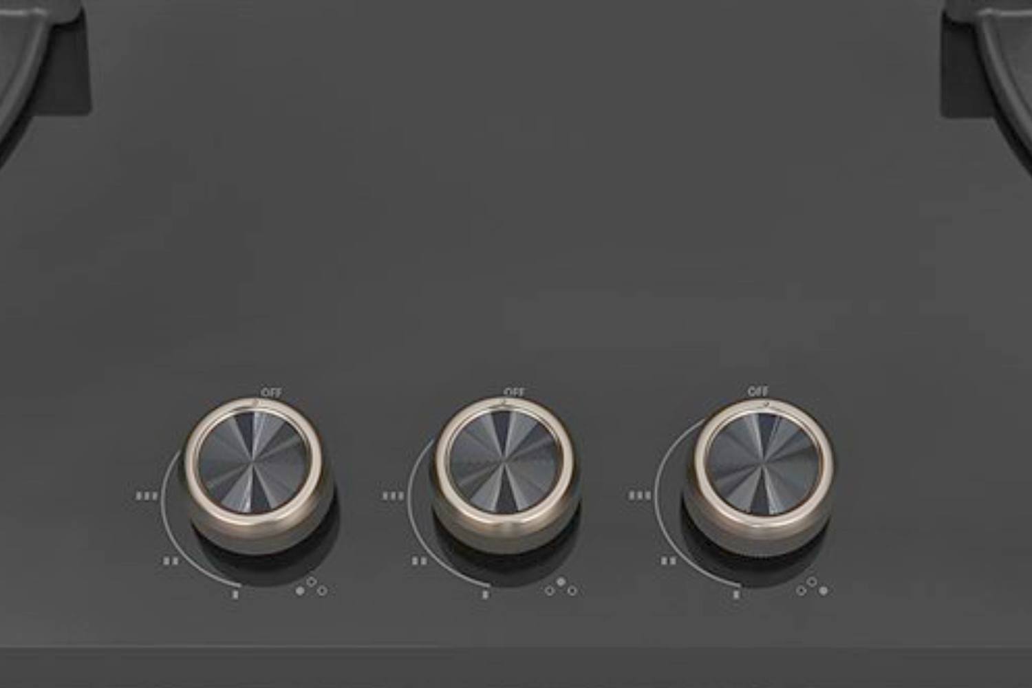 Bếp gas Hafele HC-G783B sử dụng núm vặn bằng kim loại chắc chắn để điều khiển