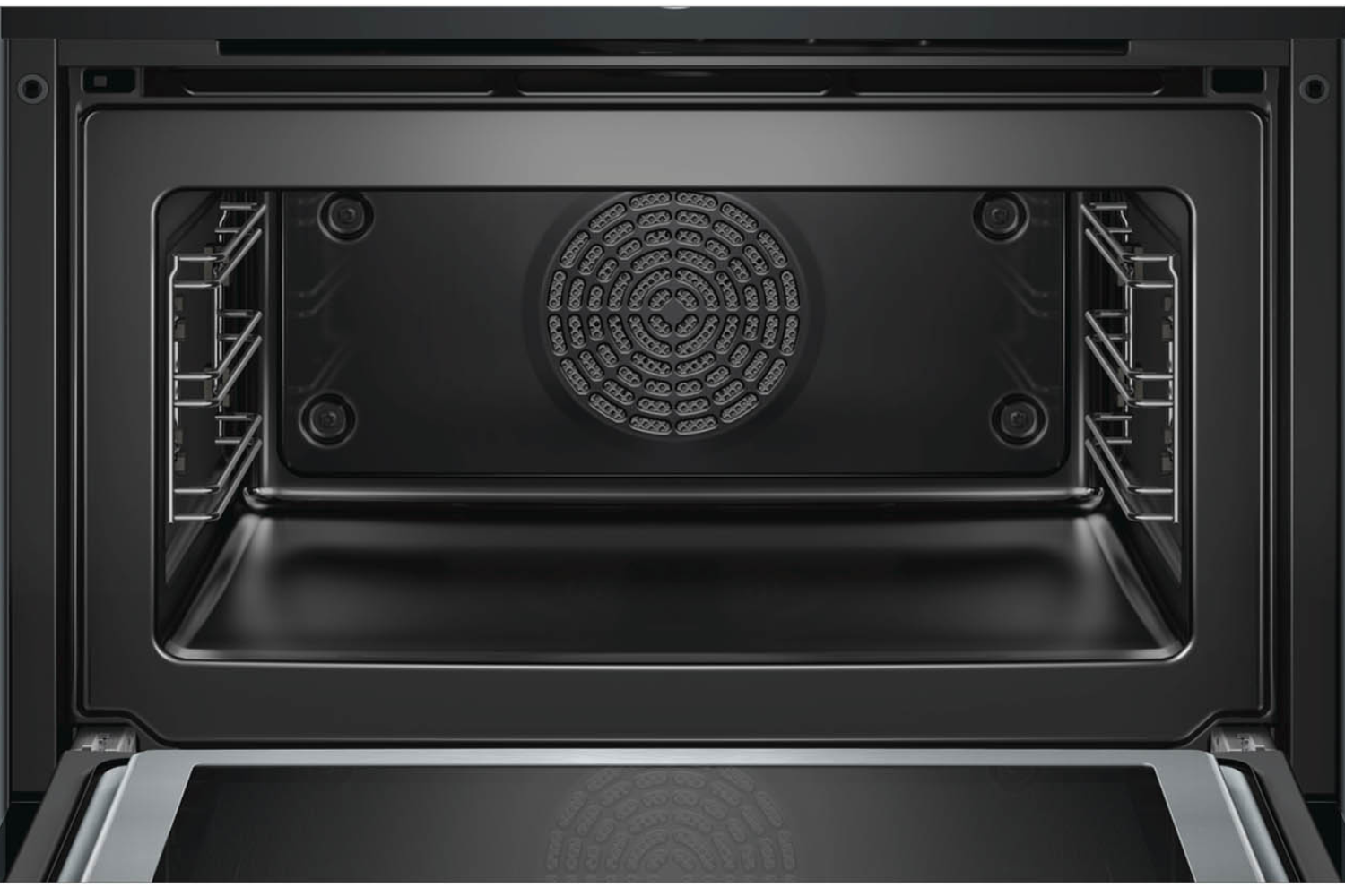 Lò Bosch CMG633BB1 đáp ứng tốt nhu cầu sử dụng trong những gia đình từ 4 đến 5 thành viên