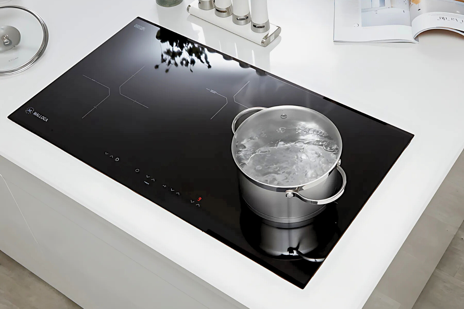 Bếp điện từ Malloca MH-03IRB S mang trong mình vẻ đẹp tinh tế và hiện đại