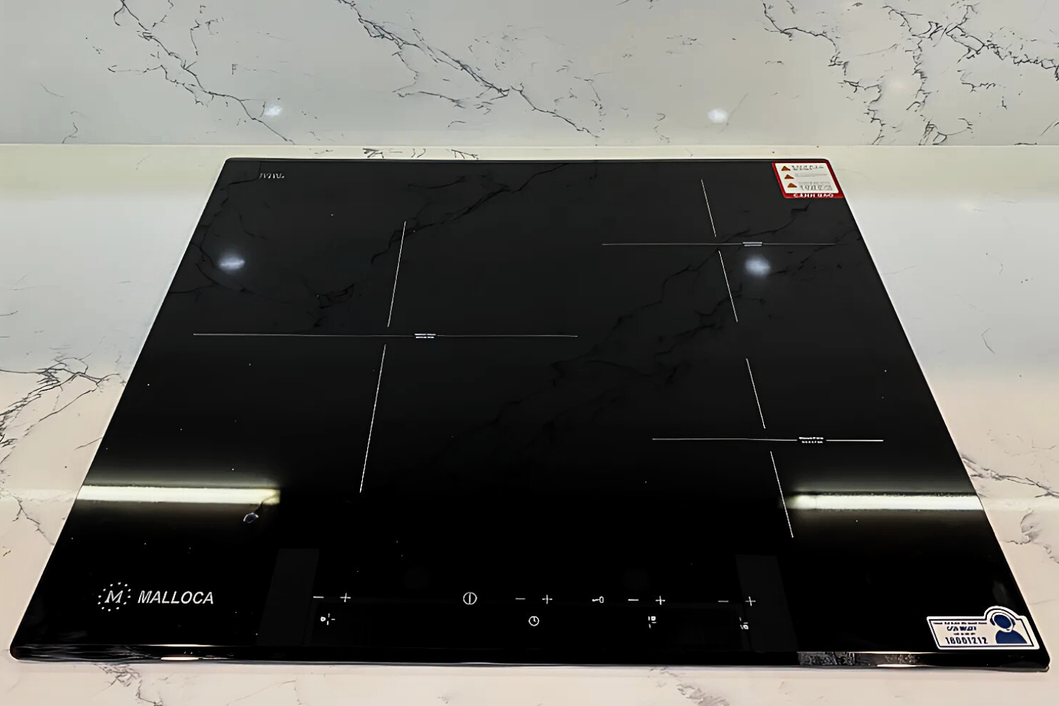 Bếp từ 3 vùng nấu Malloca MI-593B là người bạn đồng hành đáng tin cậy