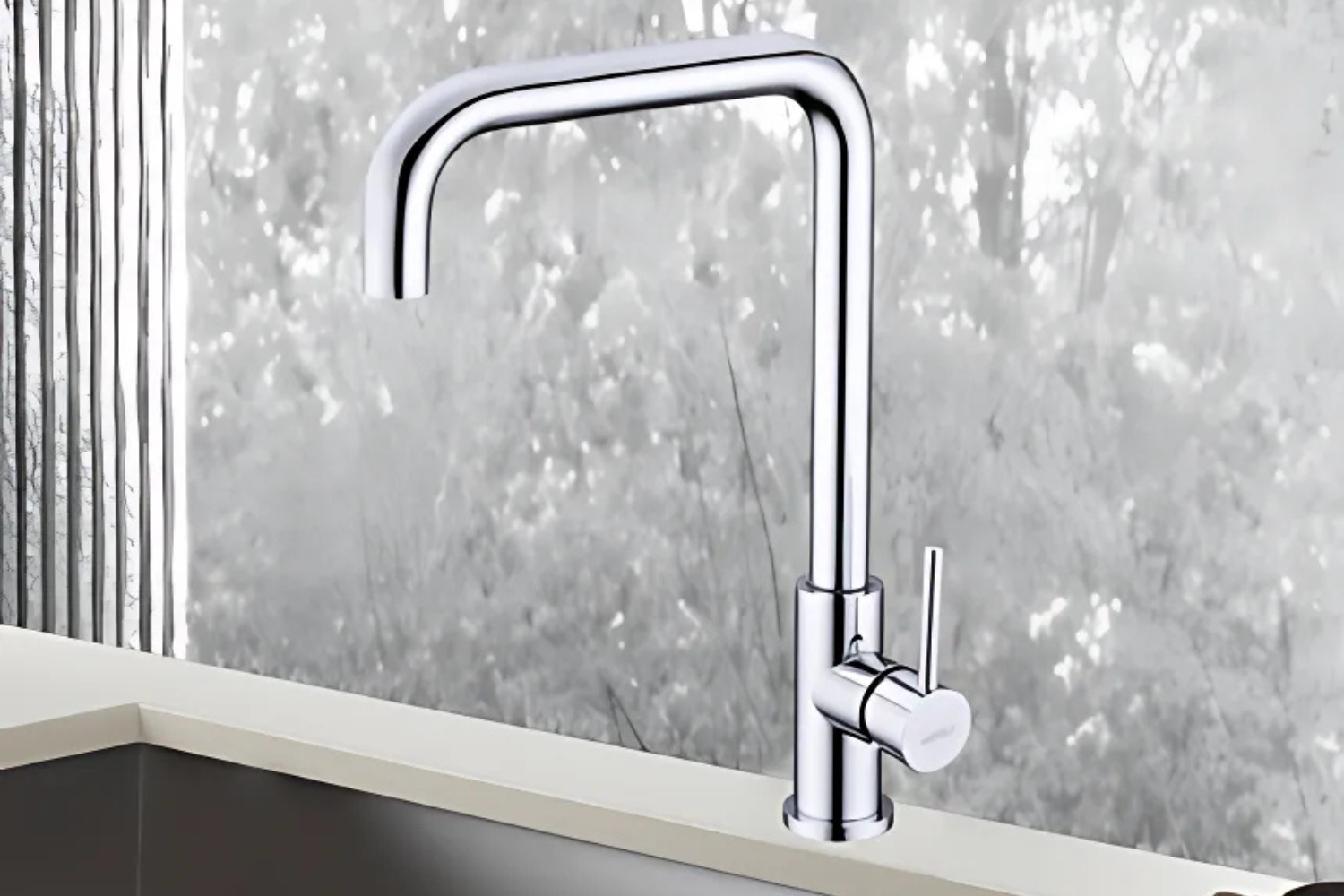 than-voi-xoay-360º-linh-hoat-su-dung