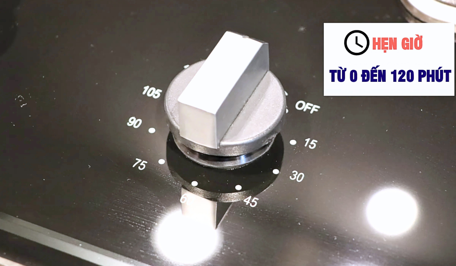 Tính năng hẹn giờ tiện ích giúp bạn chủ động kiểm soát thời gian nấu