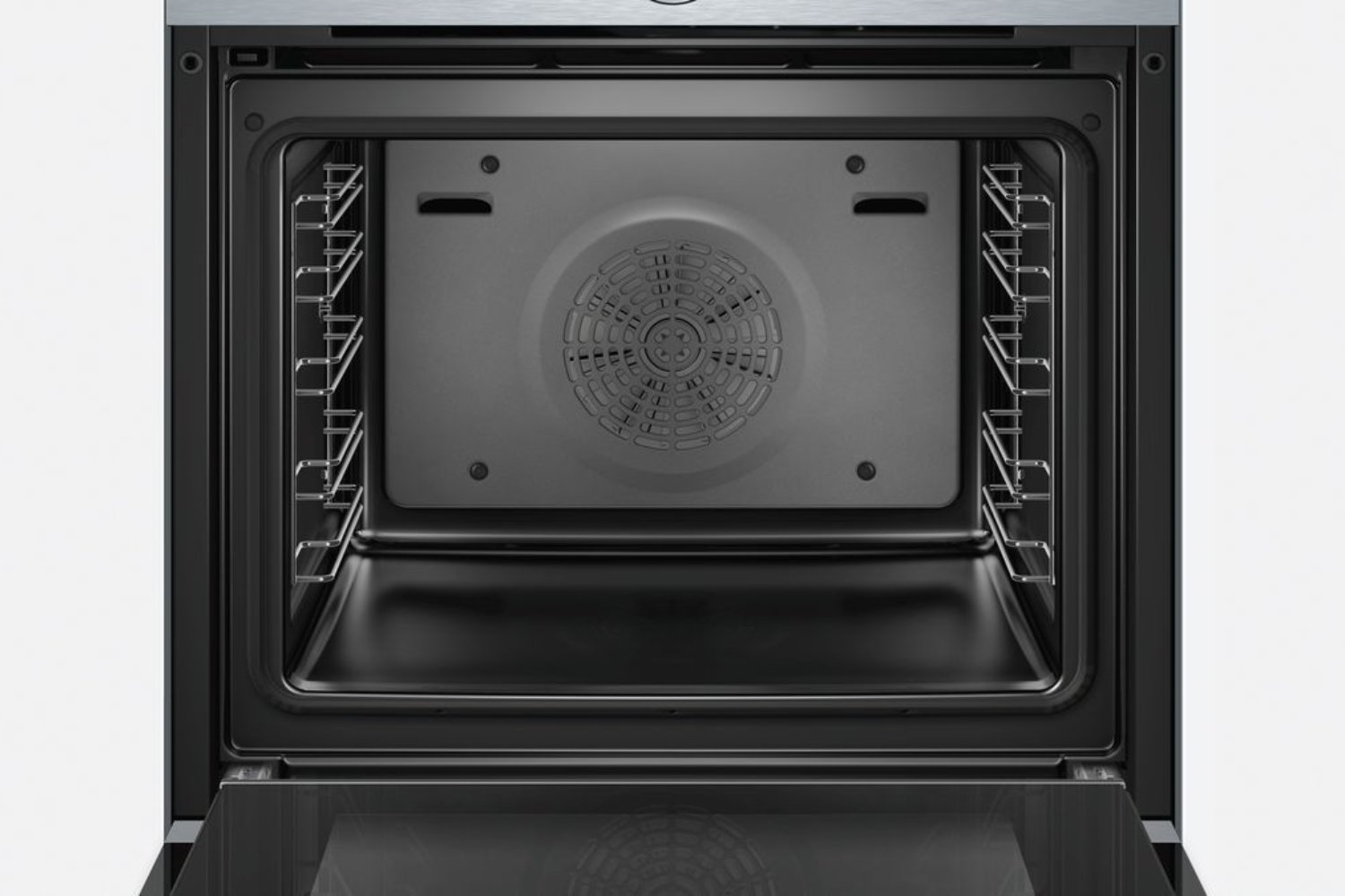 Với dung tích thực lên đến 71 lít, lò nướng HBG6764S1 là một trong những mức dung tích lớn nhất hiện nay