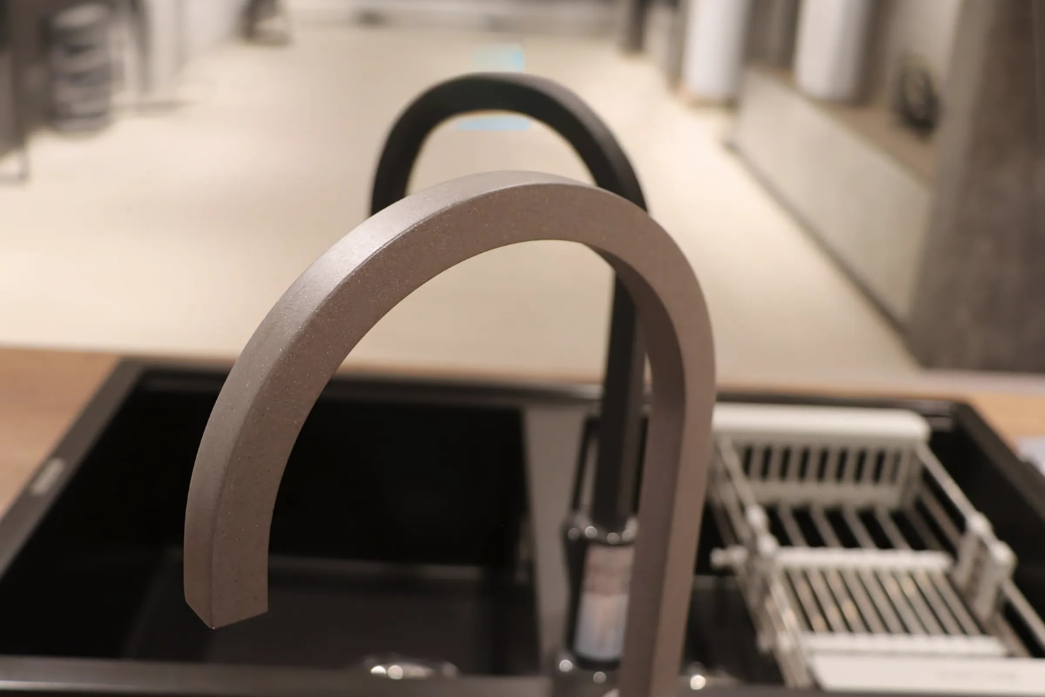 de-dang-ve-sinh-nho-be-mat-sang-bong