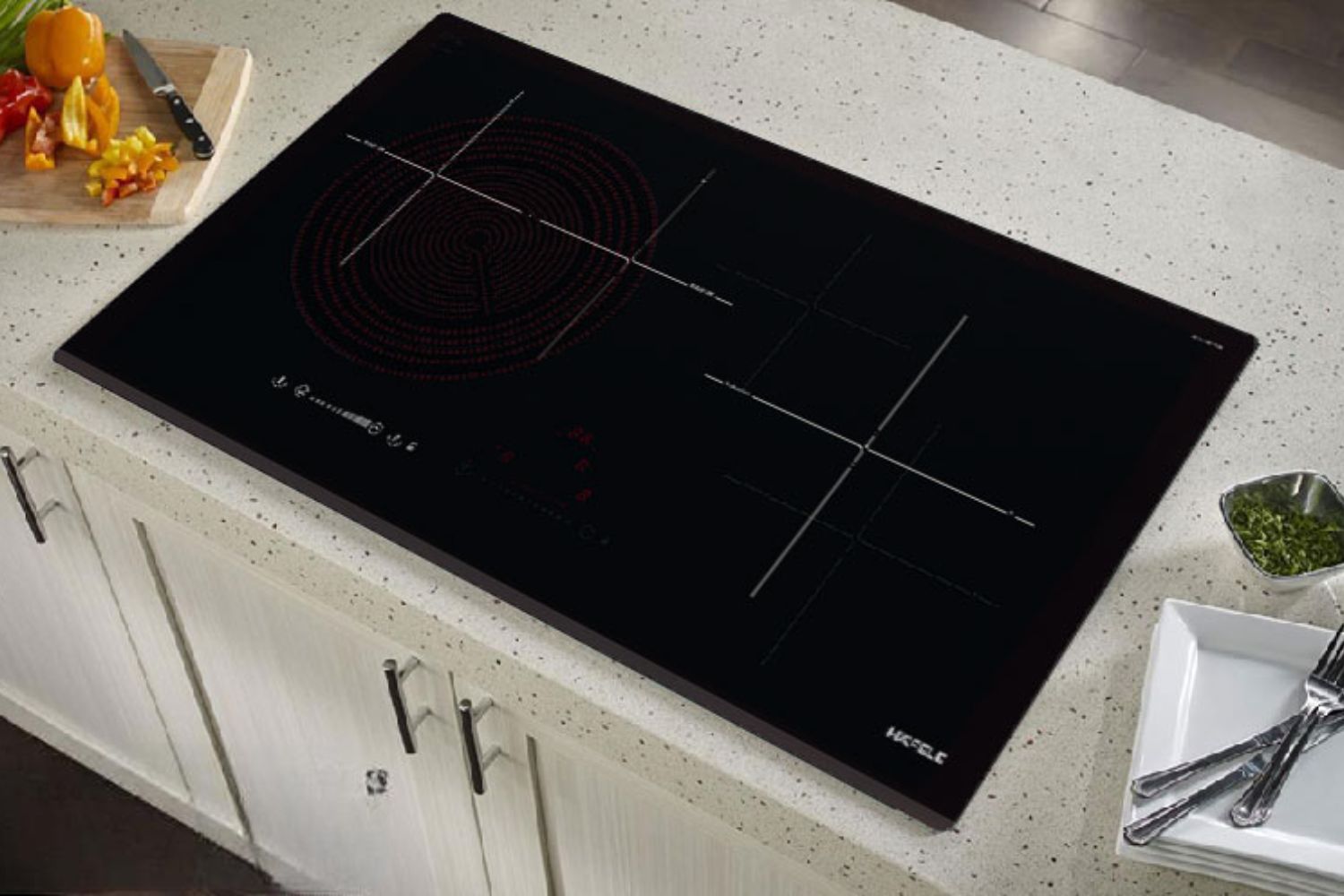 bếp từ Hafele HC-IF77D tiết kiệm điện, an toàn