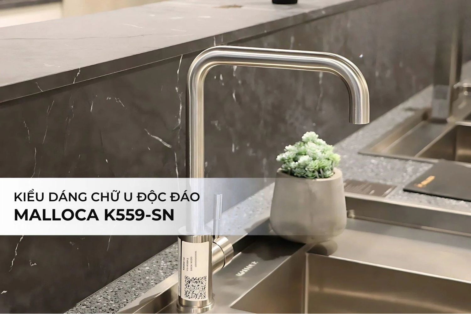 Vòi rửa bát nóng lạnh Malloca K559-SN với kiểu dáng chữ U độc đáo