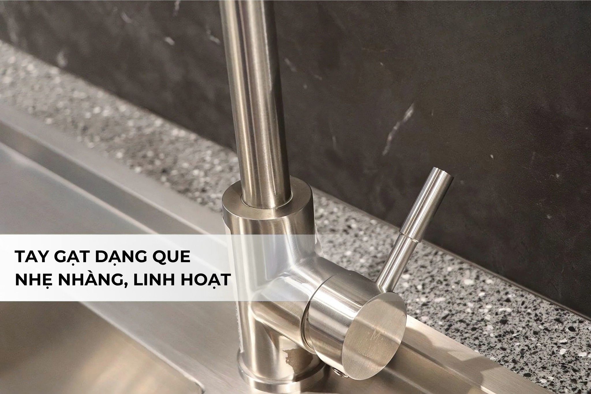 Vòi rửa chén Malloca K559-SN thiết kế tay gạt dạng que hiện đại