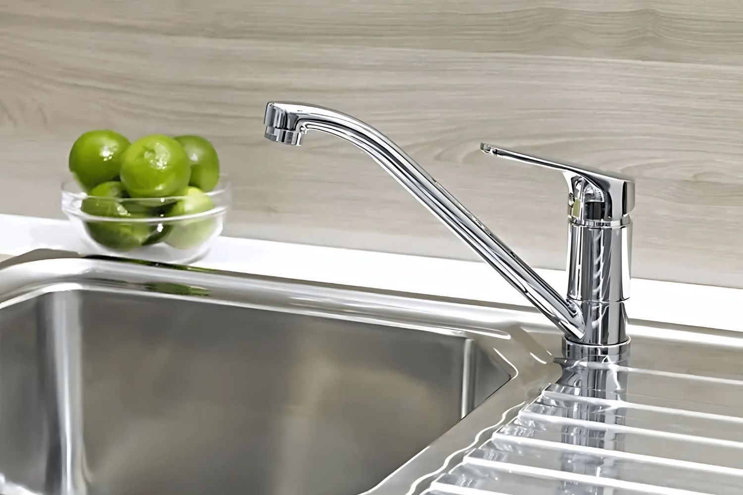 Teka MTP 913 469130210 thiết kế dáng thẳng vươn dài