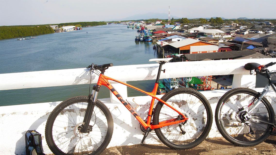 SOUTHEAST ASIA CYCLING BANGKOK TO SAIGON: A 16‑DAY JOURNEY THROUGH THREE NATIONS, COUNTLESS STORIES