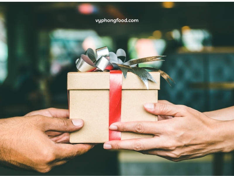 Suggesting 14 meaningful Vu Lan gifts, from health care with nutritious multigrain porridge for the elderly to heartfelt presents, bringing more happiness to parents vyphongfood.com Multi Grains Cereal Greenmax rooibos tea African Dawn