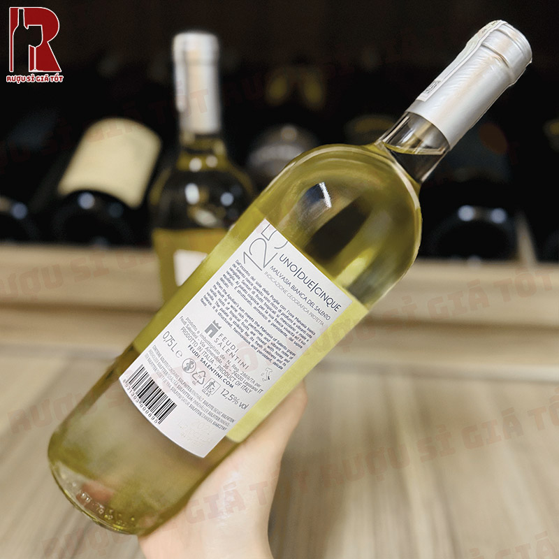 Cách thưởng thức rượu vang trắng chuẩn