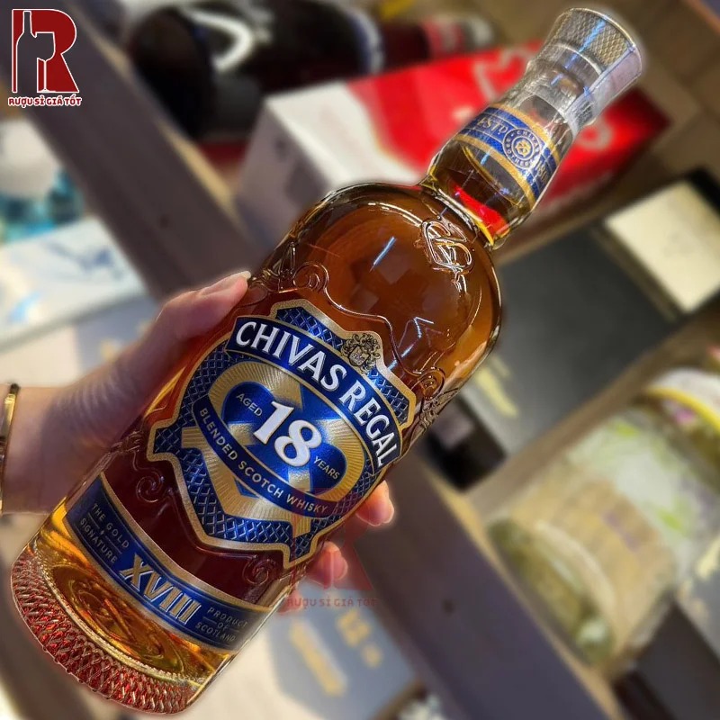 Chivas 18 Regal Gold Signature Mới đã giành được nhiều giải thưởng danh giá