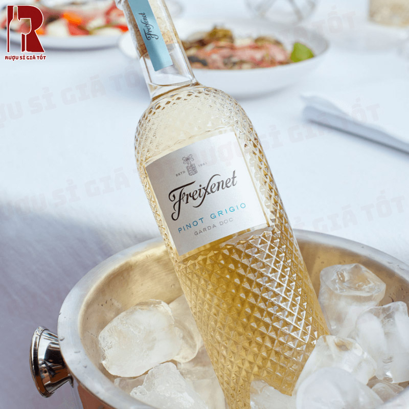Rượu vang trắng Freixenet Pinot Grigio ngon phải thử
