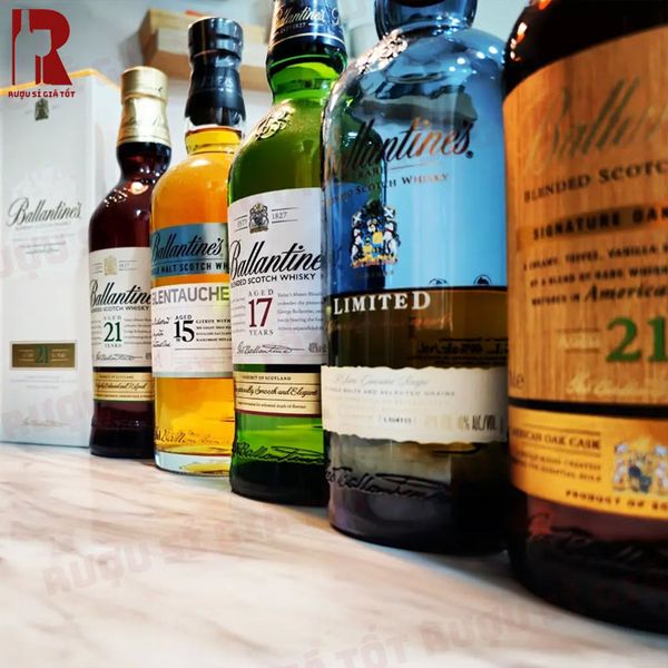 Giá Rượu Ballantine's 15, 17, 21 năm