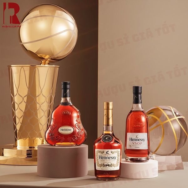 Giá rượu Hennessy
