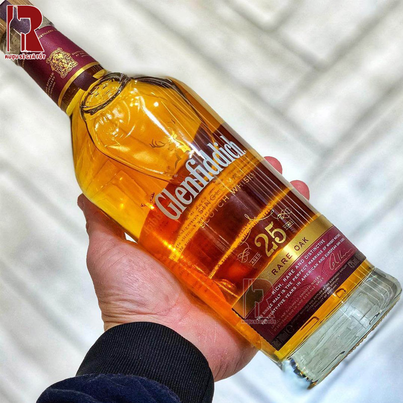 Glenfiddich 25 nhập khẩu chính hãng giá rẻ