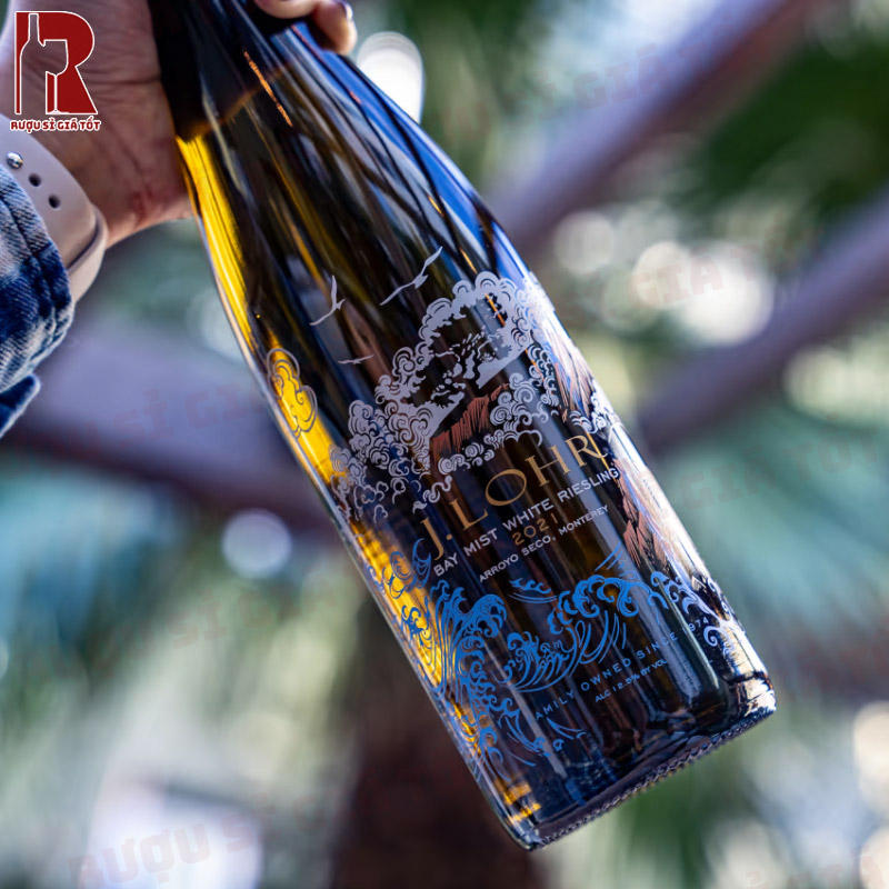 Vang J.Lohr Bay Mist White Riesling cùng quy trình sản xuất kĩ càng