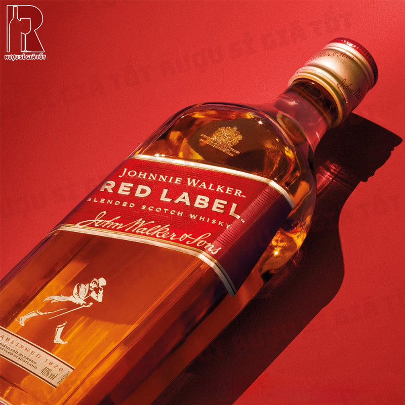 Mua rượu Johnnie Walker Red Label giá rẻ ở Hà Nội và TPHCM