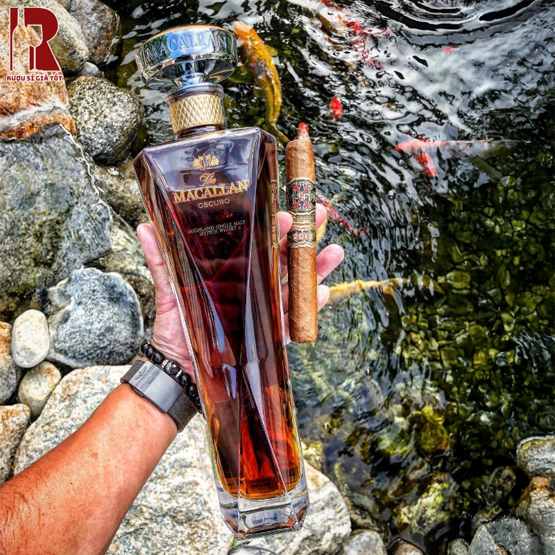 Địa chỉ mua rượu Macallan Oscuro và cách uống
