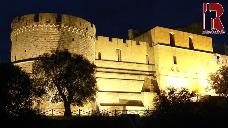 Nhà máy sản xuất rượu vang Feudi Salentini