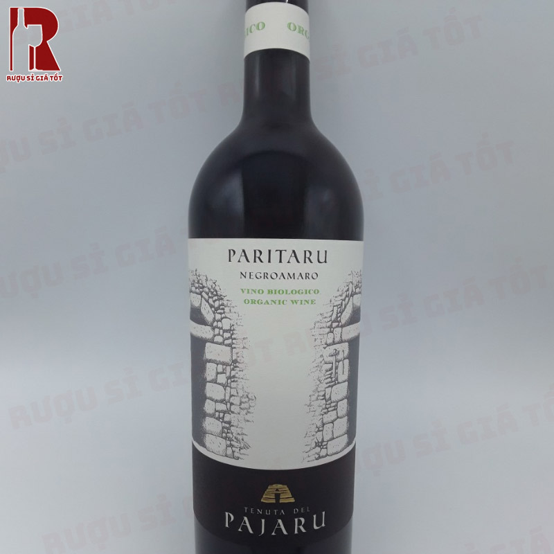 Paritaru Negroamaro IGT với chất lượng đảm bảo đã dành được vô số các giải thưởng quốc tế