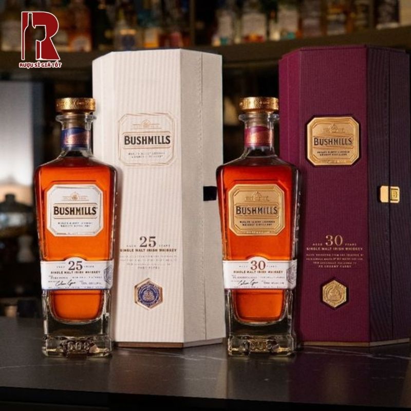 Bushmills 25 là một trong những chai rượu được chế tác kỳ công nhất của hãng