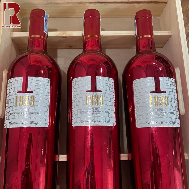 Rượu vang 1933 Đỏ chinh phục khách hàng bởi hương vị đậm đà và bao bì đẹp mắt