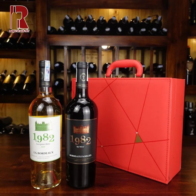 Vang 1982 UG Bordeaux ngon hơn khi ăn kèm thịt bò nướng, cừu hầm hoặc phô mai