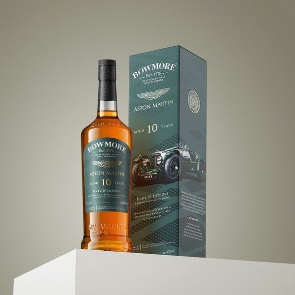 Bowmore là biểu tượng của sự sang trọng và đẳng cấp trong thế giới whisky