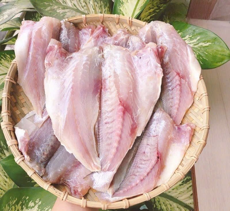 Cá đù xẻ rút xương 1 nắng size đại