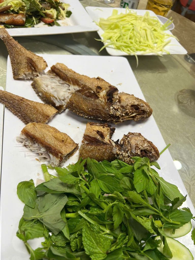 Cá sửu 1 nắng đặc sản Campuchia