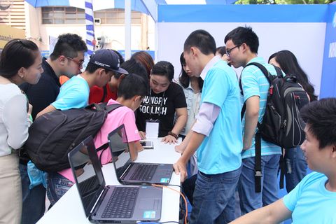 Toàn cảnh ngày hội kinh doanh online tại Tp Hồ Chí Minh