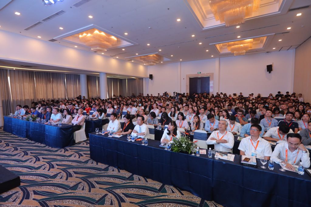 Haravan tự hào đồng tổ chức thành công sự kiện Toàn cảnh Thương mại điện tử Việt Nam 2020
