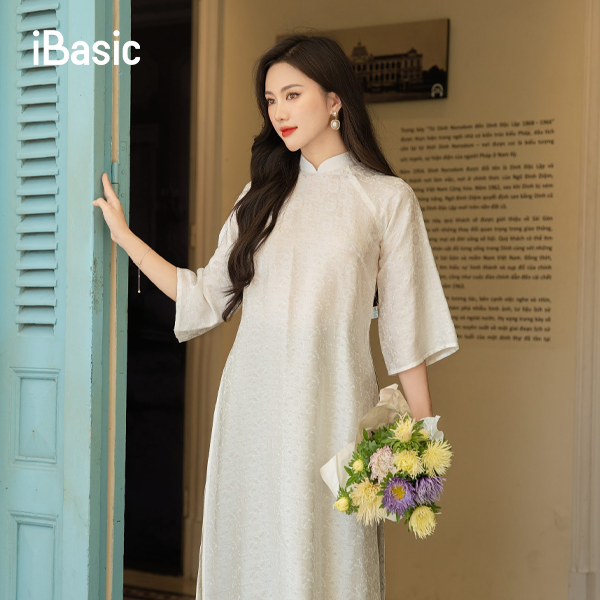 tat-tan-tat-ve-ao-nguc-mac-ao-dai-co-the-ban-chua-biet