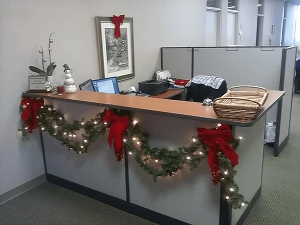 Trang trí văn phòng đón Noel