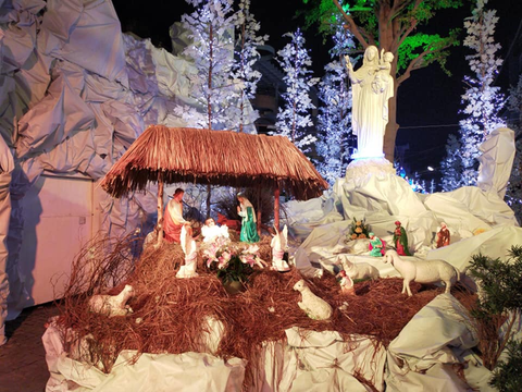 Tổng hợp các Nhà Thờ trang trí Giáng Sinh siêu đỉnh ở Gò Vấp