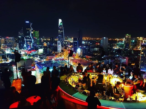 Top 5 quán cà phê xem bắn pháo hoa siêu đẹp tại Quận 1