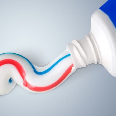 10 Sản Phẩm Kem Đánh Răng Giảm Ê Buốt Tốt Nhất Hiện Nay