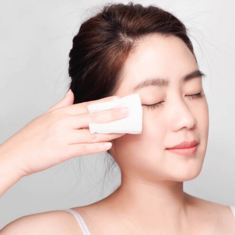 12 Sản Phẩm Nước tẩy Trang Da Dầu Mụn Mà Ai Cũng Nên Biết