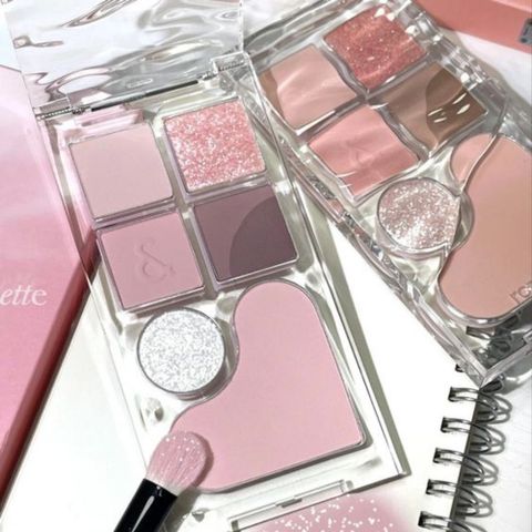 Review Bảng Phấn Mắt & Má Ngọt Ngào Romand Bare Layer Palette