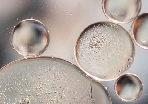 Kem Dưỡng Da Collagen: Khám Phá Bí Mật Để Trẻ Hóa Và Làm Trắng Làn Da Cho Chị Em