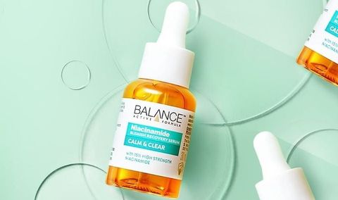 Balance Active Formula Niacinamide Blemish Recovery Có Ngừa Thâm?