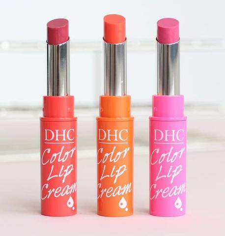 Review Son Dưỡng Dhc Có Màu Giúp Đôi Môi Luôn Căng Mọng Và Mềm Mại