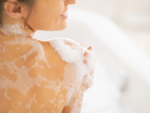 Mách Bạn Top 05 Sữa Tắm Cho Da Khô Được Chị Em Săn Lùng Nhiều Nhất