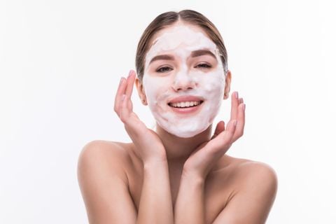 Sữa rửa mặt là gì? Tất tần tật những điều bạn cần biết