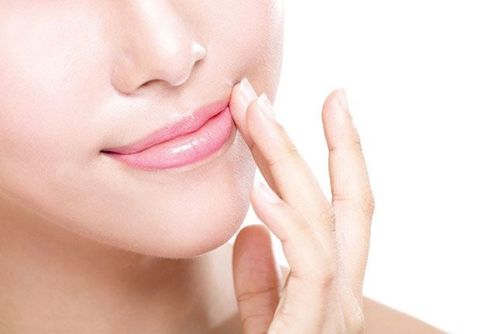 Bí Mật Môi Mềm - Mặt Nạ Ngủ Môi Glamrr Q Vegan B5