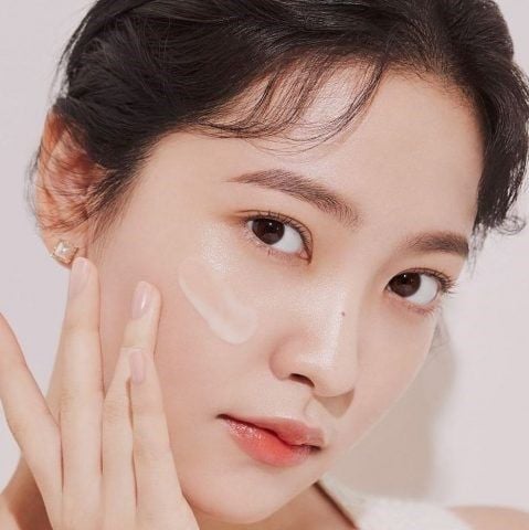 Top 5 kem dưỡng ẩm cho da dầu mụn hiệu quả nhất 2024