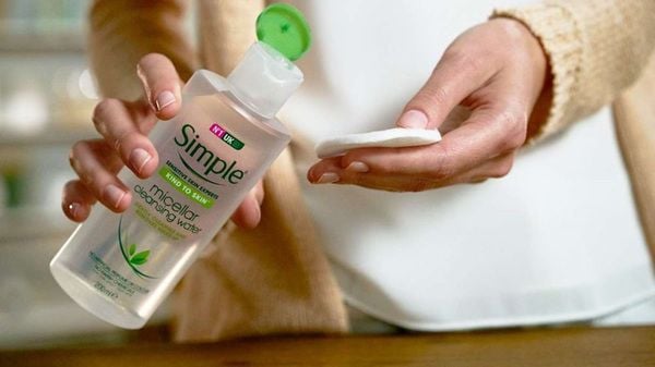 Simple Kind To Skin Micellar Cleansing Water